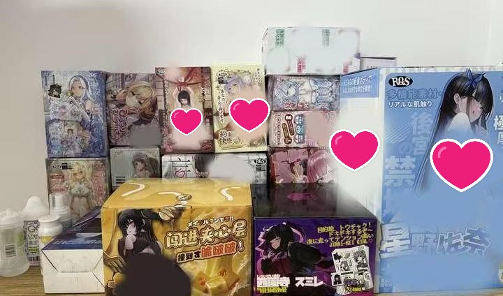 以前喜欢软臀模，现在反而更喜欢硬一点的